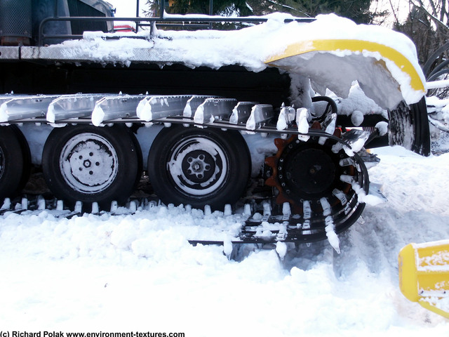 Snow Vehicles