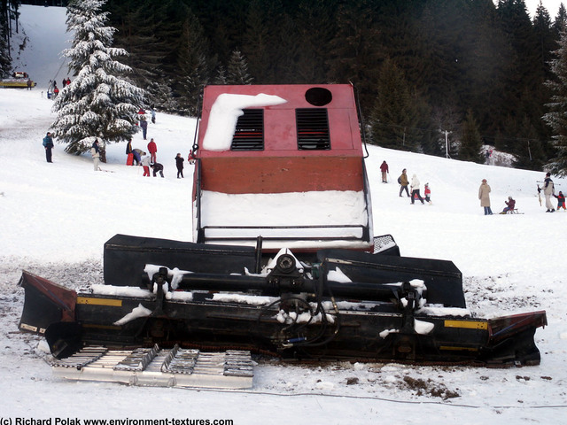 Snow Vehicles