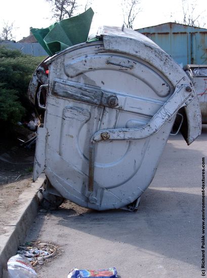 Container Trash Walls Plaster Damaged