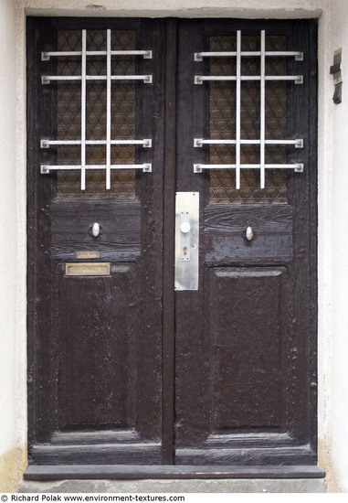 Double Wooden Doors