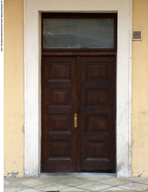 Double Wooden Doors