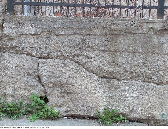 Walls Plaster Damaged