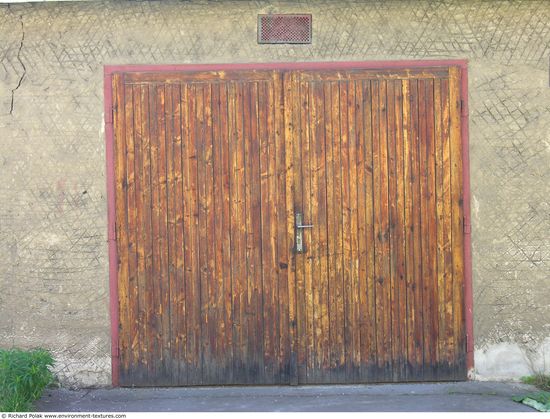 Double Wooden Doors