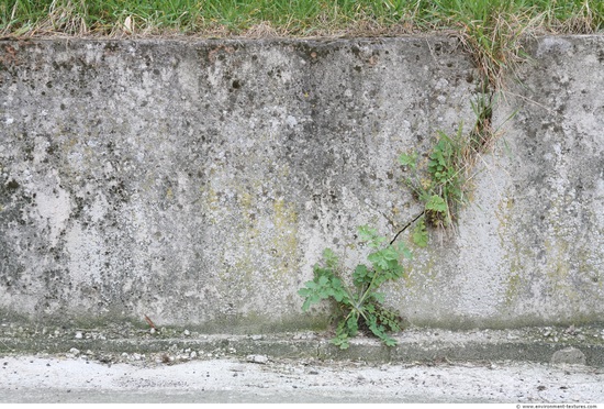 Walls Plaster Damaged