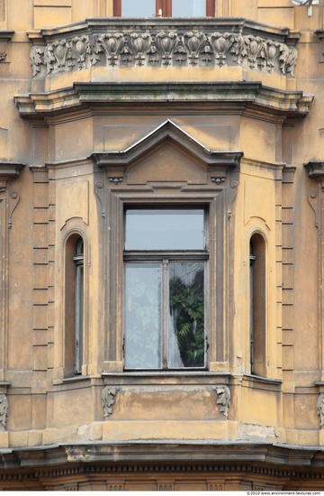 House Old Windows