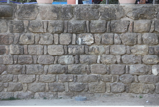 Mixed Size Walls Stones