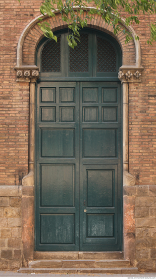 Double Wooden Doors