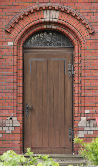 Single Old Wooden Doors