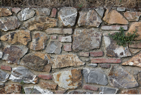 Mixed Size Walls Stones