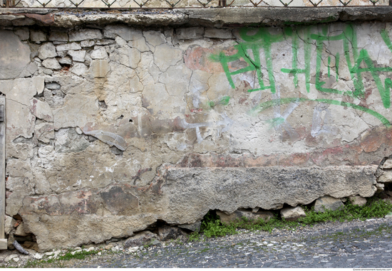 Walls Plaster Damaged