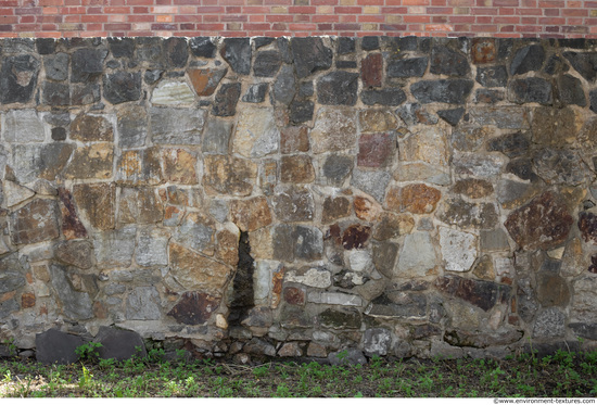 Mixed Size Walls Stones