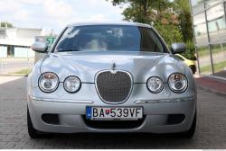 Photo Reference of Jaguar S-type