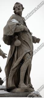 Statues 0013